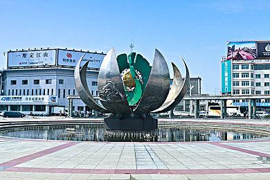 牌库构建肉鸽游戏《Tamarak Trail》Steam页面上线 年内发售